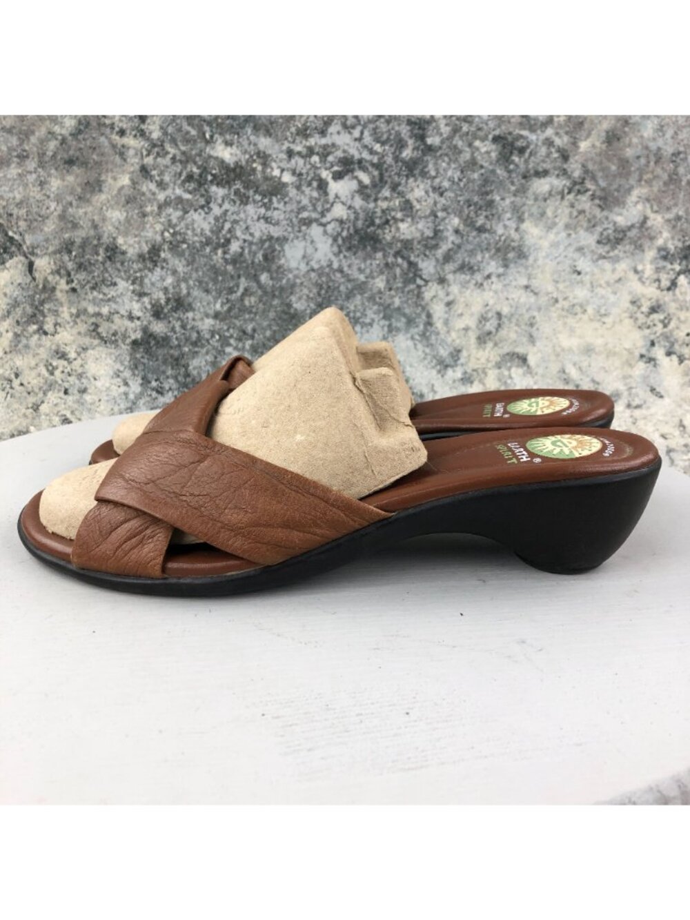 Earth Spirit Women's Size 11 Searcy Brown Leather Open Toe Slip On Sandals - Picture 3 of 12